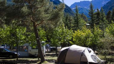 location d'emplacements dans camping alpes