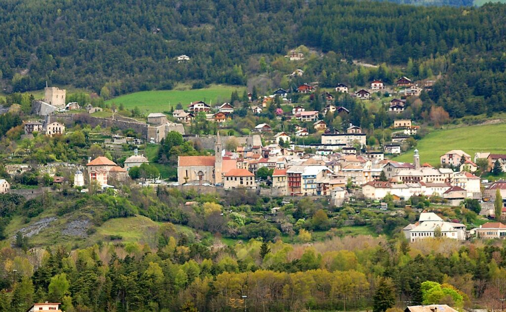 seyne les alpes