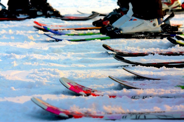 Skier à côté des Thuiles