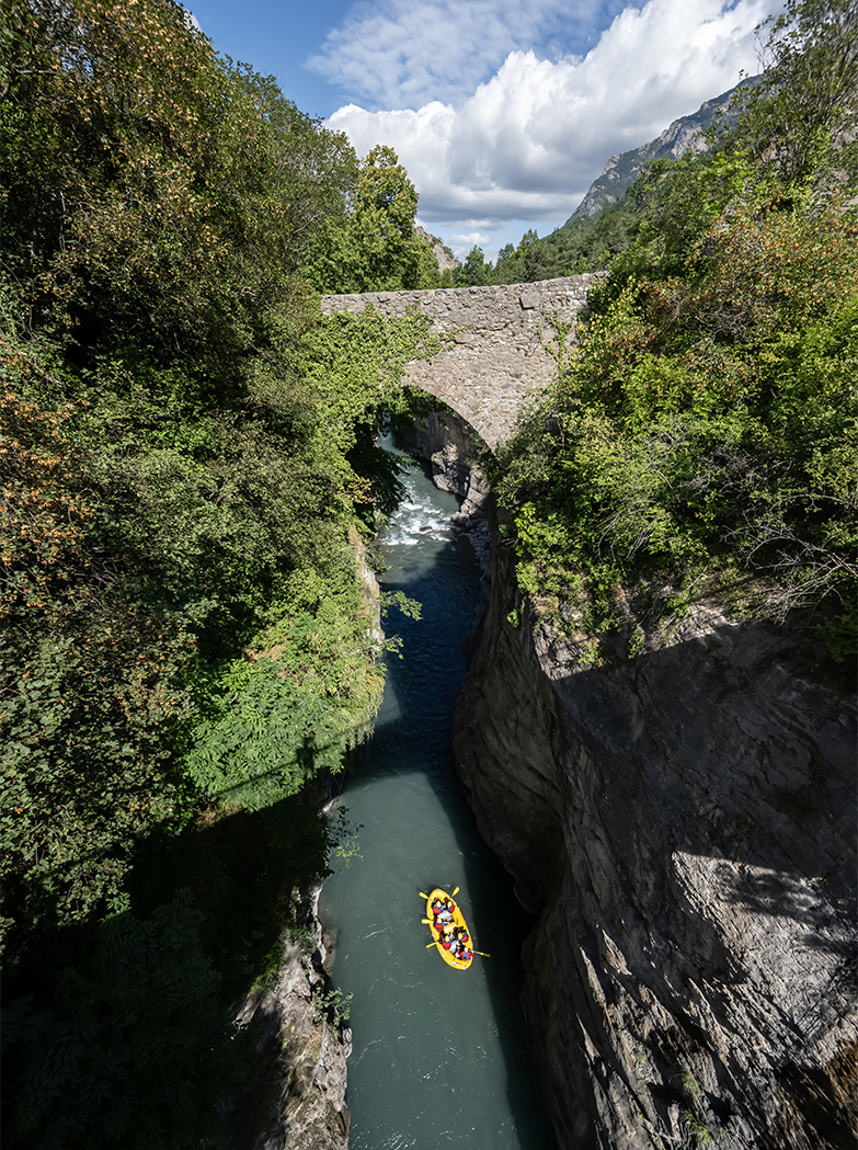 ponte romano a lauzet ubaye